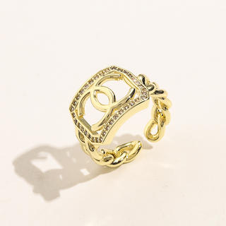 Ring 208