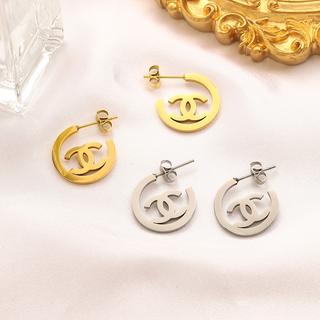 Earrings 903