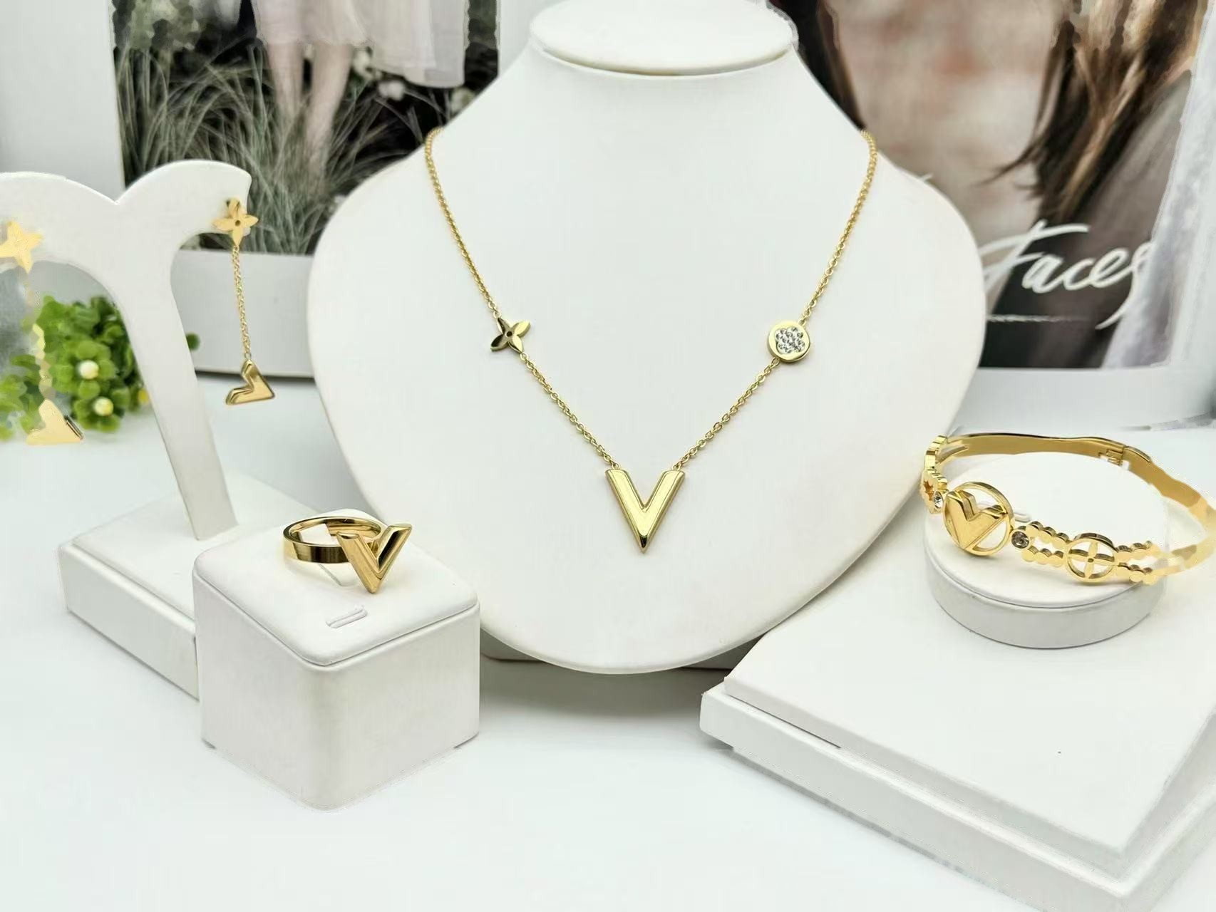 Jewelry Set 0355