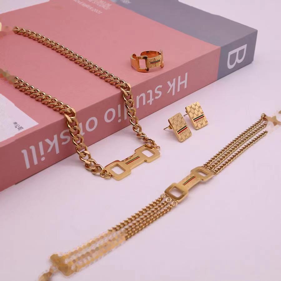 Jewelry Set 0720
