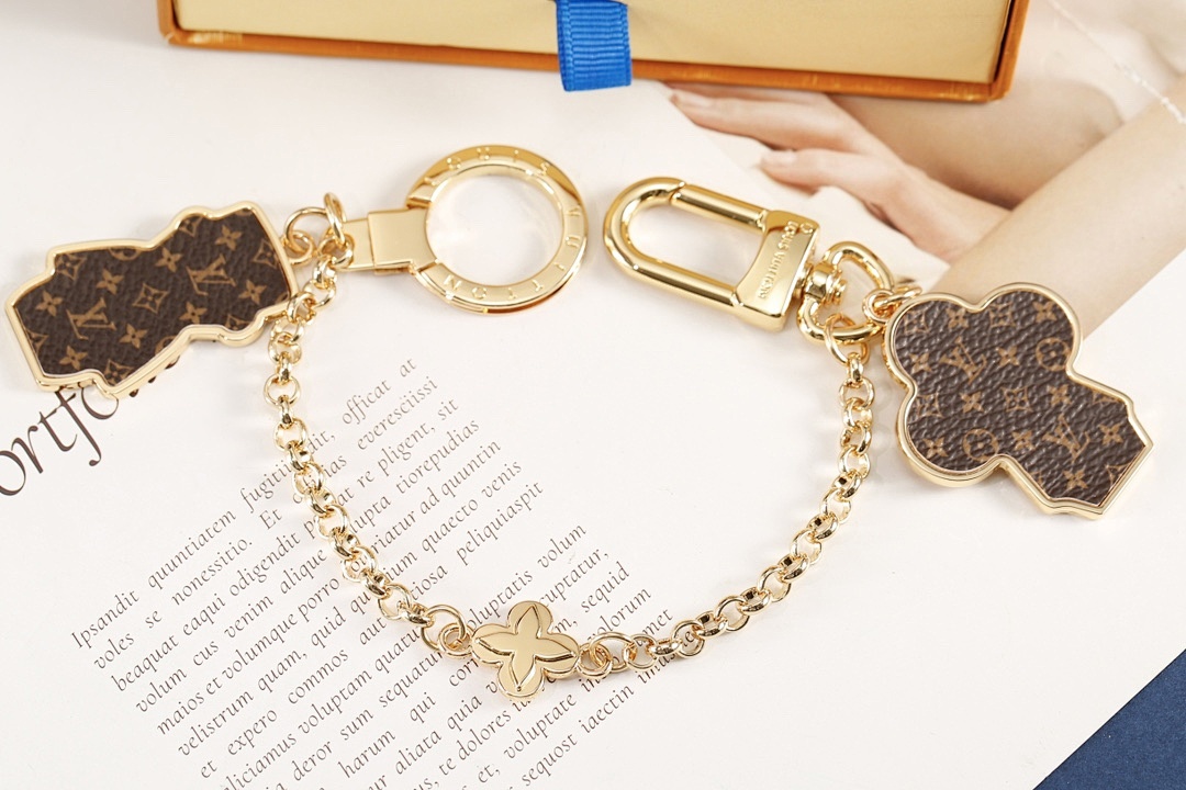 Keychain 422