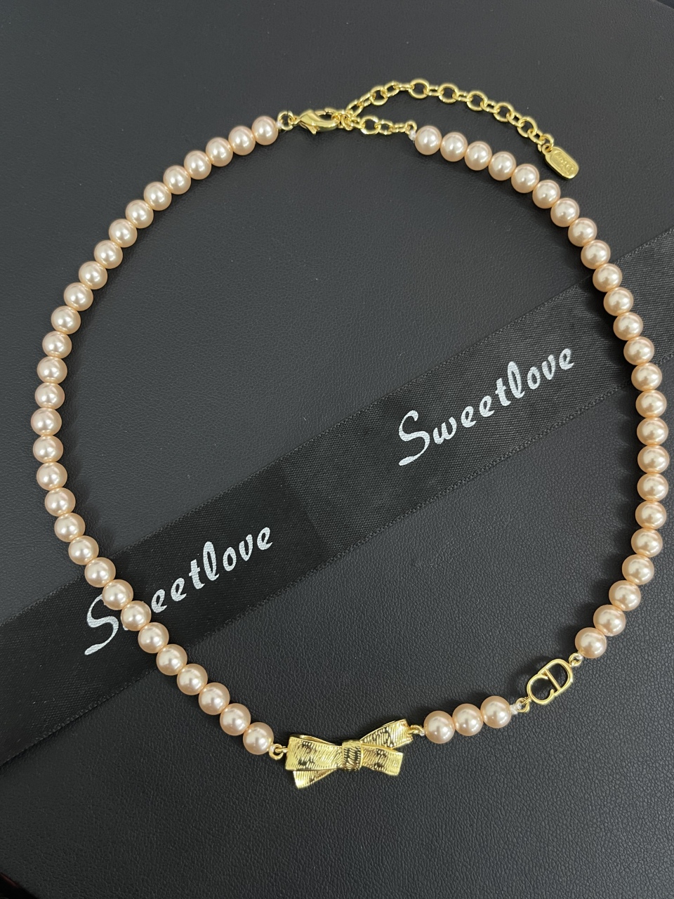 Champagne Pearl Bow Necklace